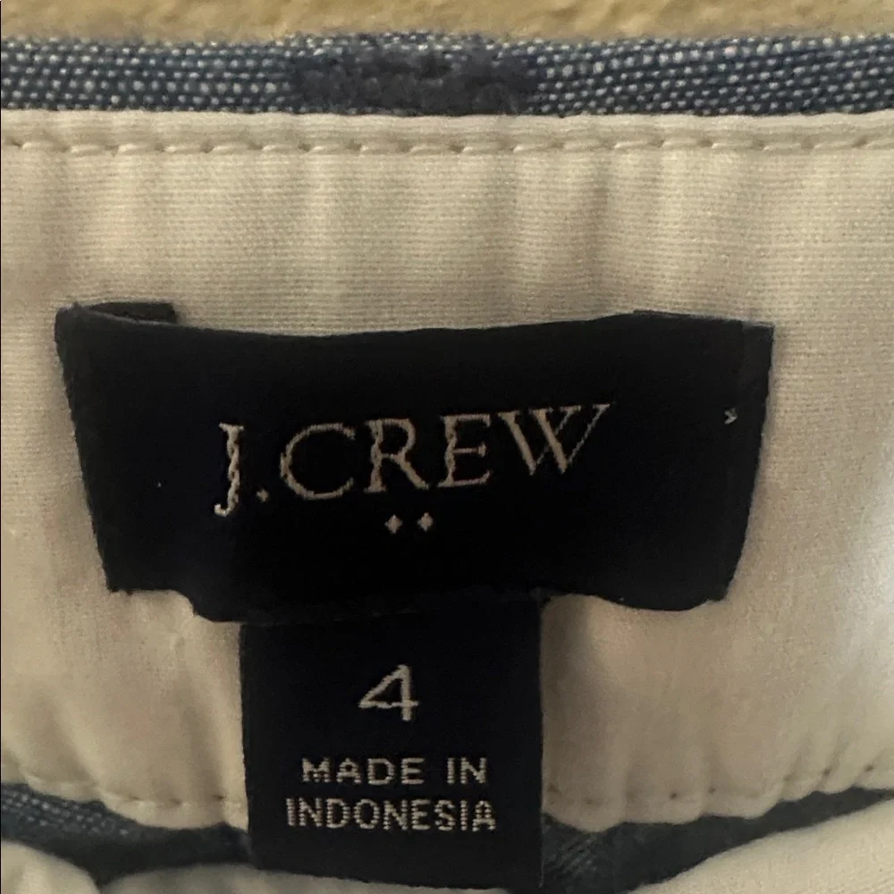 J.Crew Classic‎ chambray short Size 4